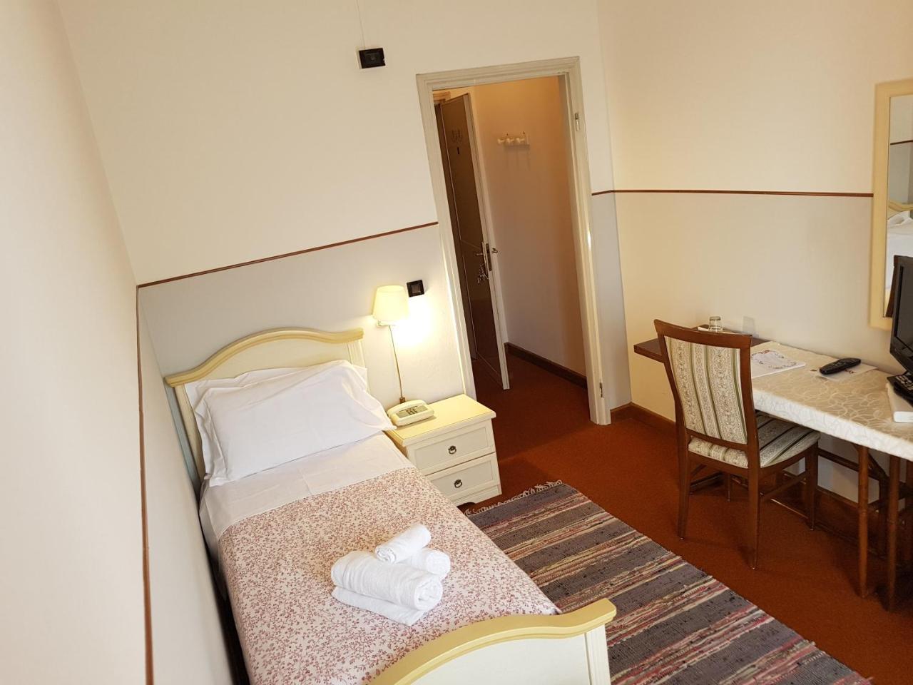 Hotel Parco Della Fonte Vallio Terme Екстер'єр фото